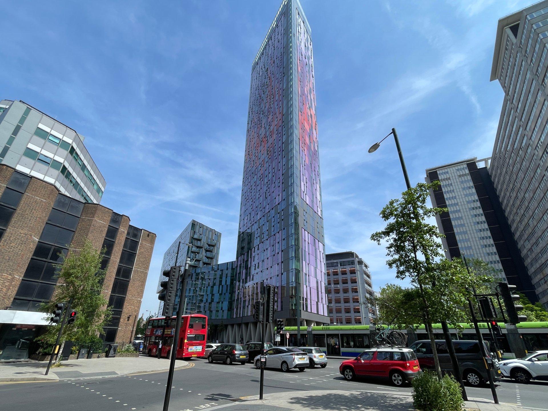 Flat Bedford Park in Greater London
