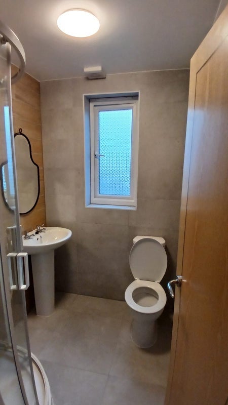 Room Benson Avenue in Greater London