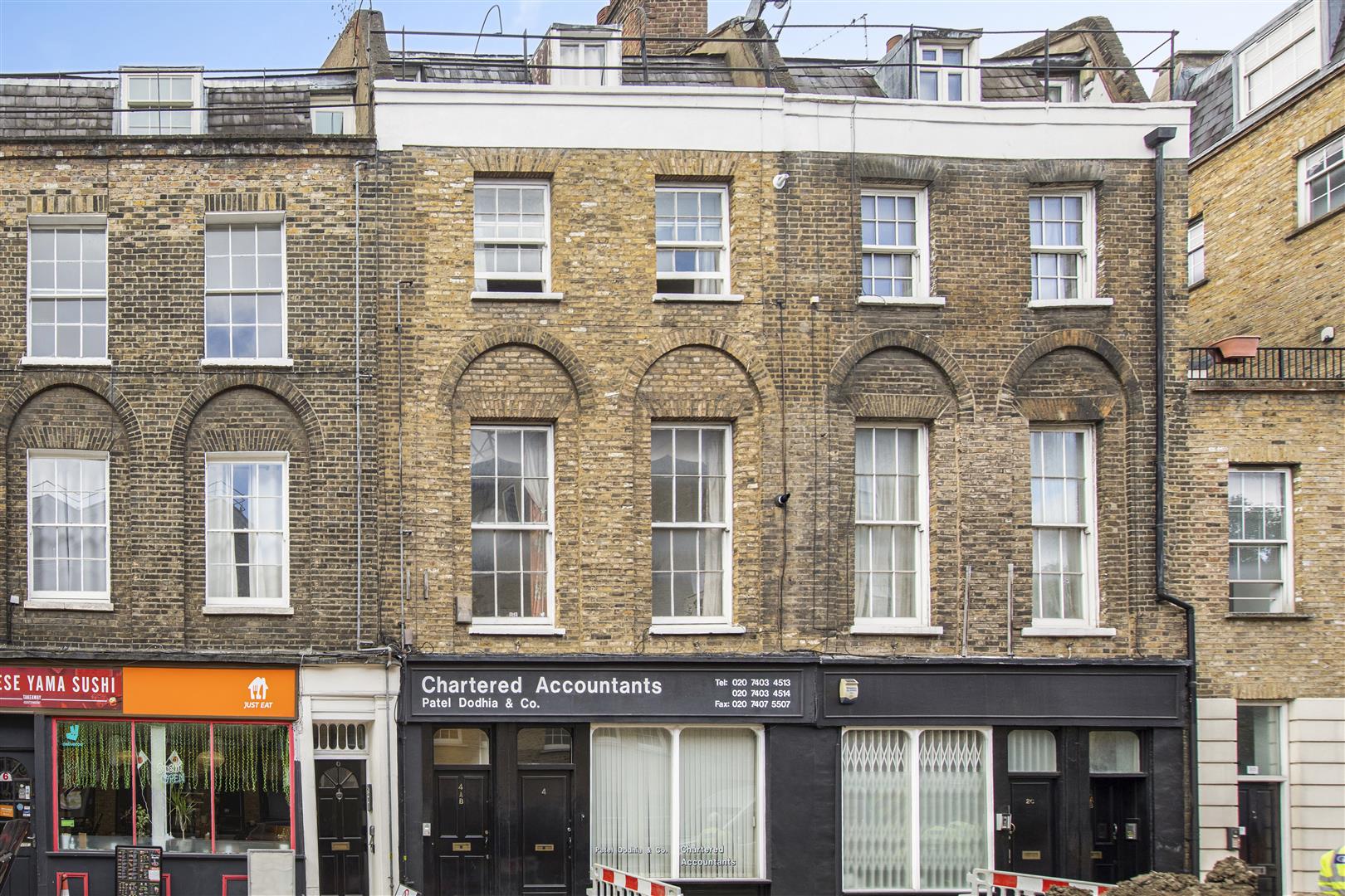 Flat Trinity Street in Greater London