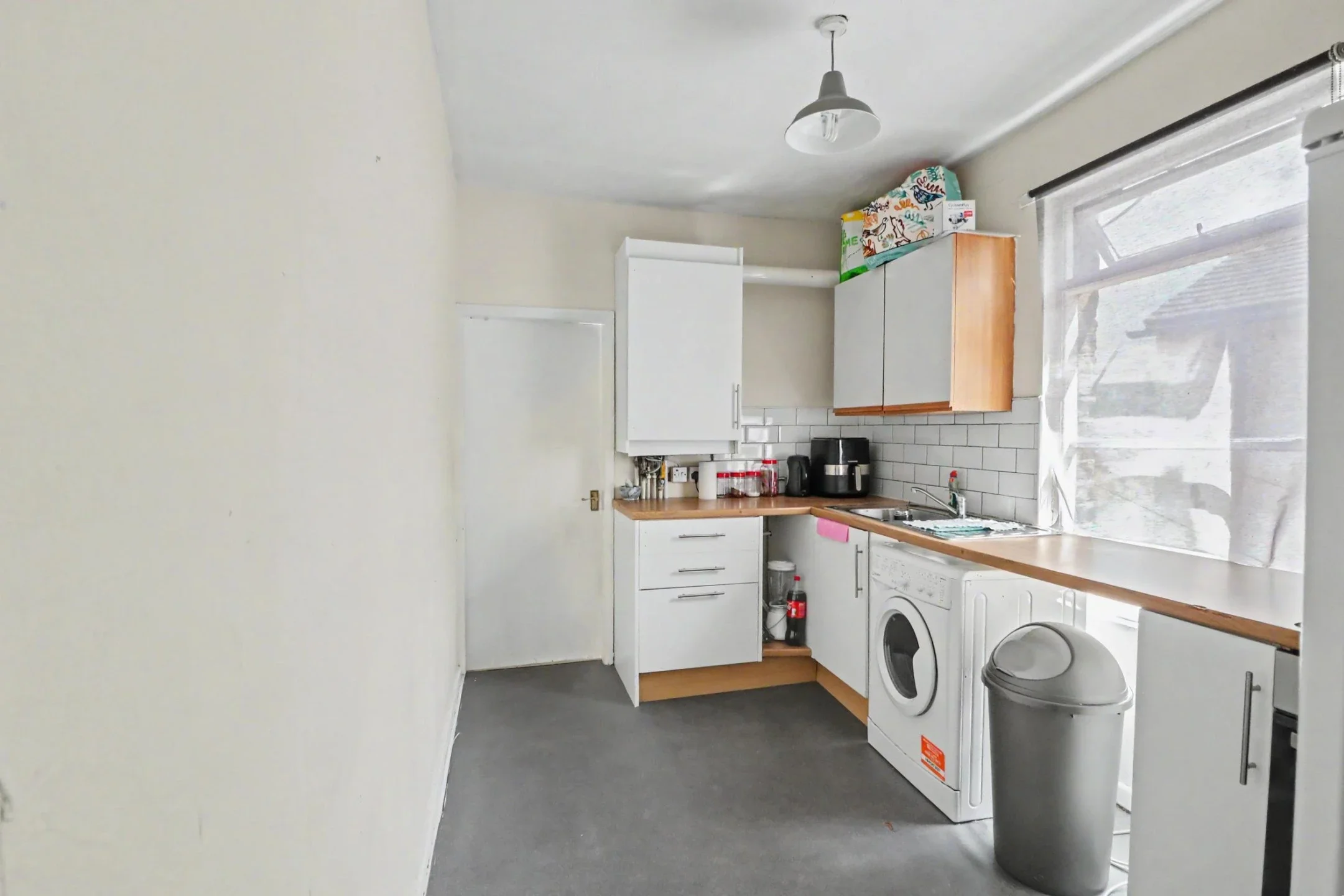 Flat Hartshill Road in Stoke-on-Trent