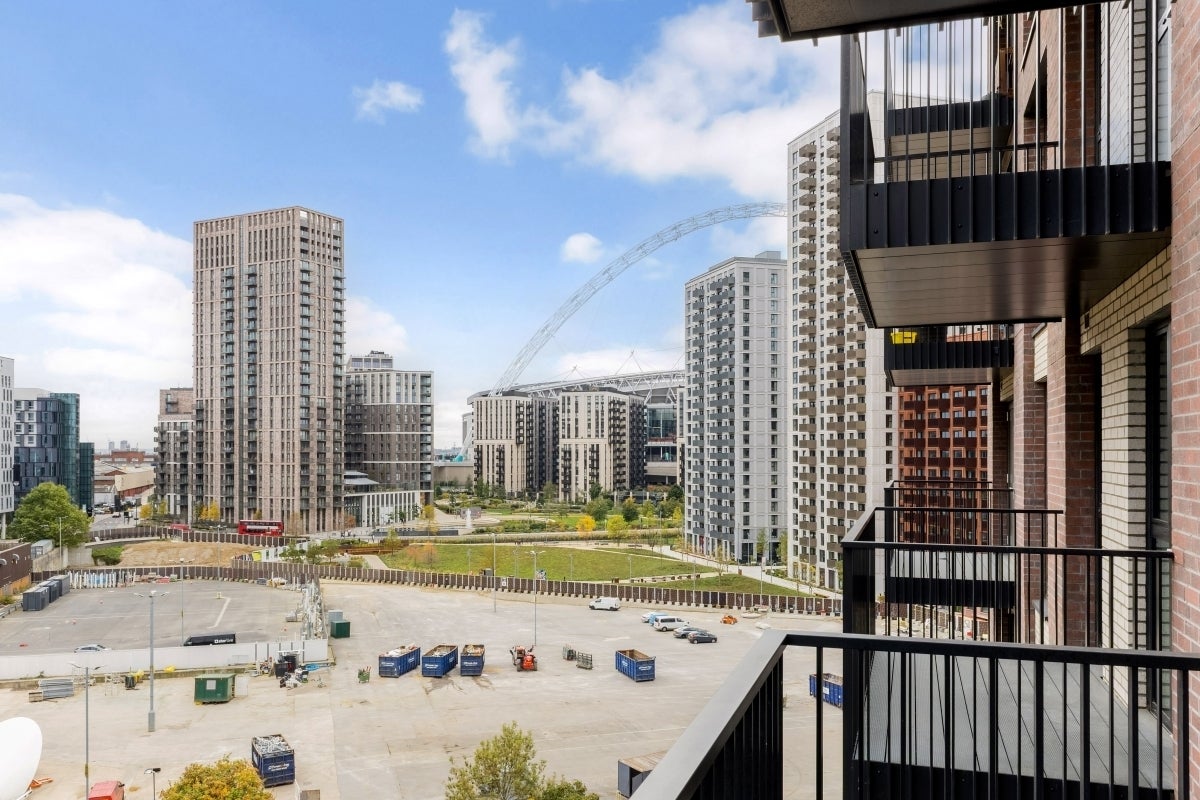 Flat North End Road in Greater London