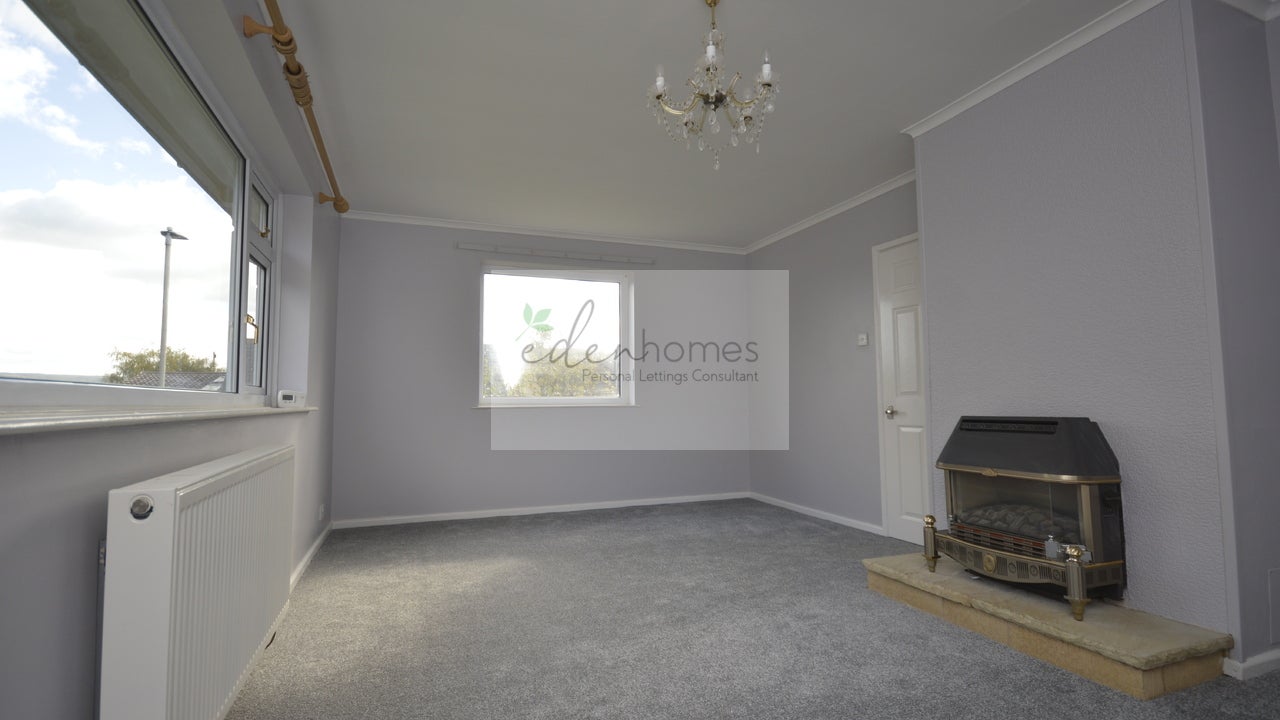 House Paynes Meadow in Whitminster