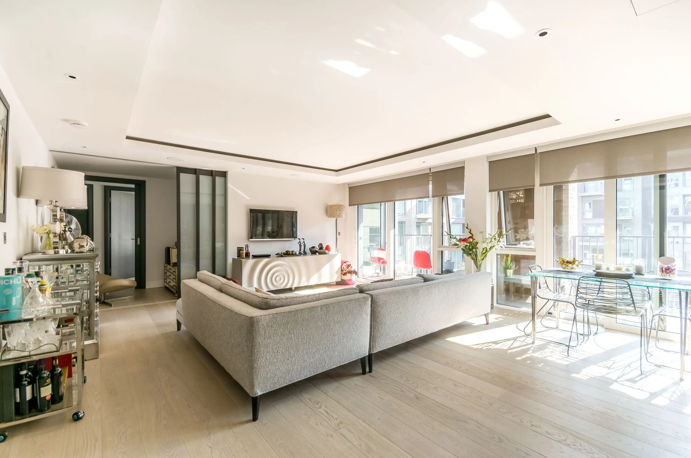 Flat Thurstan Street in Greater London