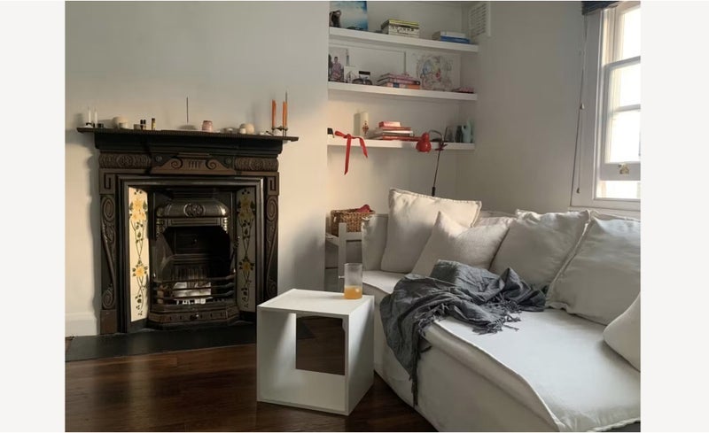 Flat Wilson Road in Greater London