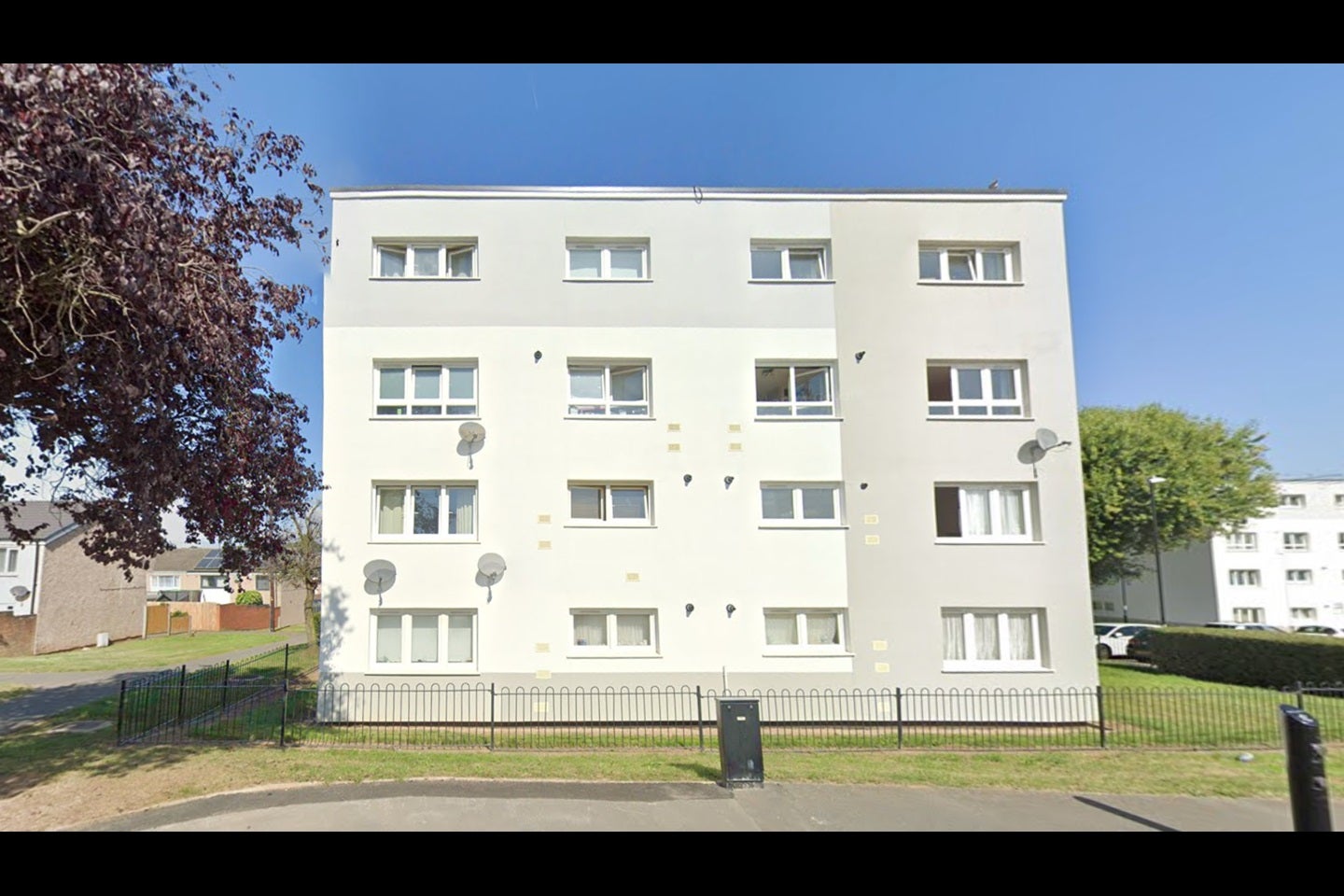 Flat Raphael Close in Coventry
