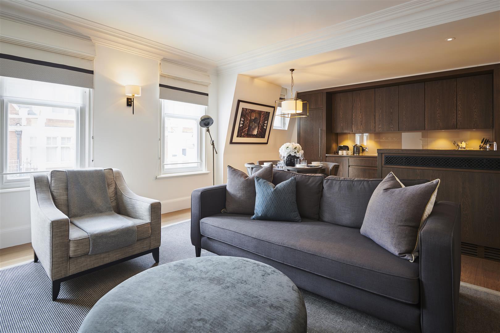 Flat Duke Street in City of Westminster
