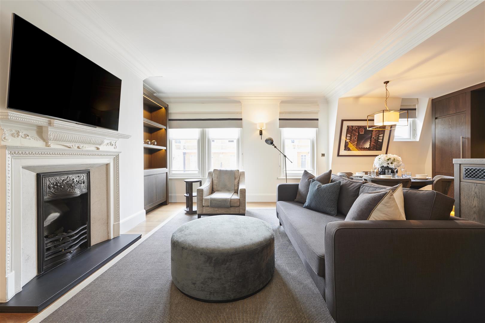 Flat Duke Street in City of Westminster