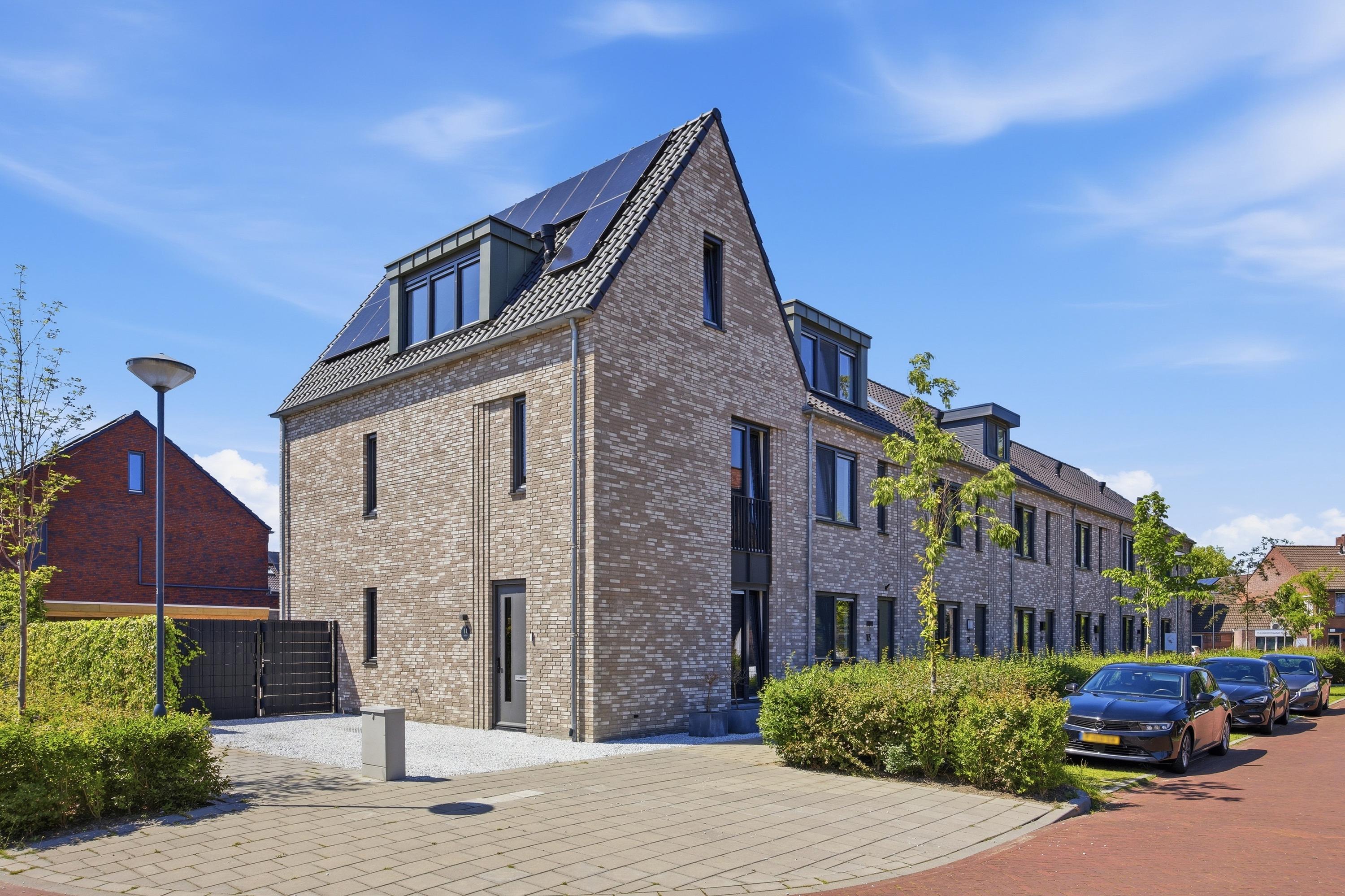 Zilverberg 11 in Made