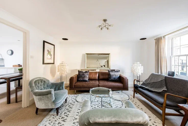 Flat Ledbury Mews North in Greater London