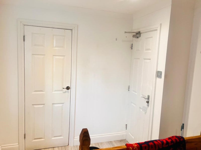 Room Boyn Valley Road in Maidenhead