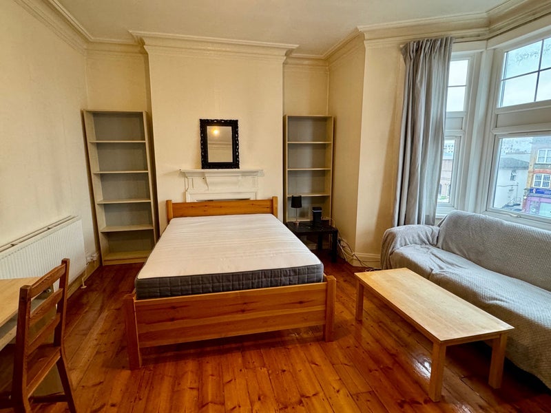 Room Old Kent Road in Greater London