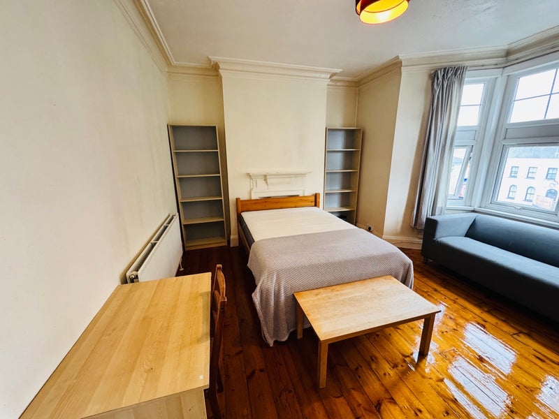 Room Old Kent Road in Greater London