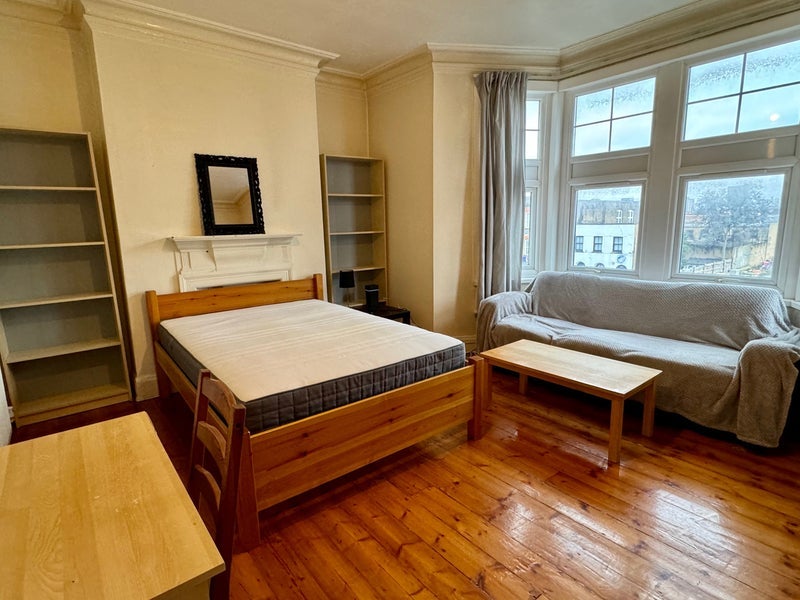 Room Old Kent Road in Greater London