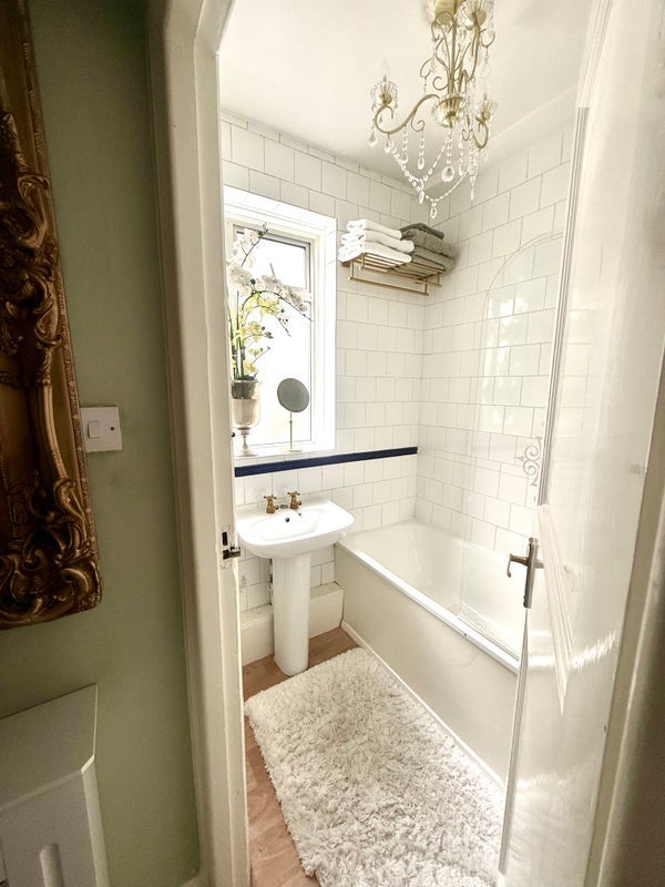 Room Regency Street in City of Westminster