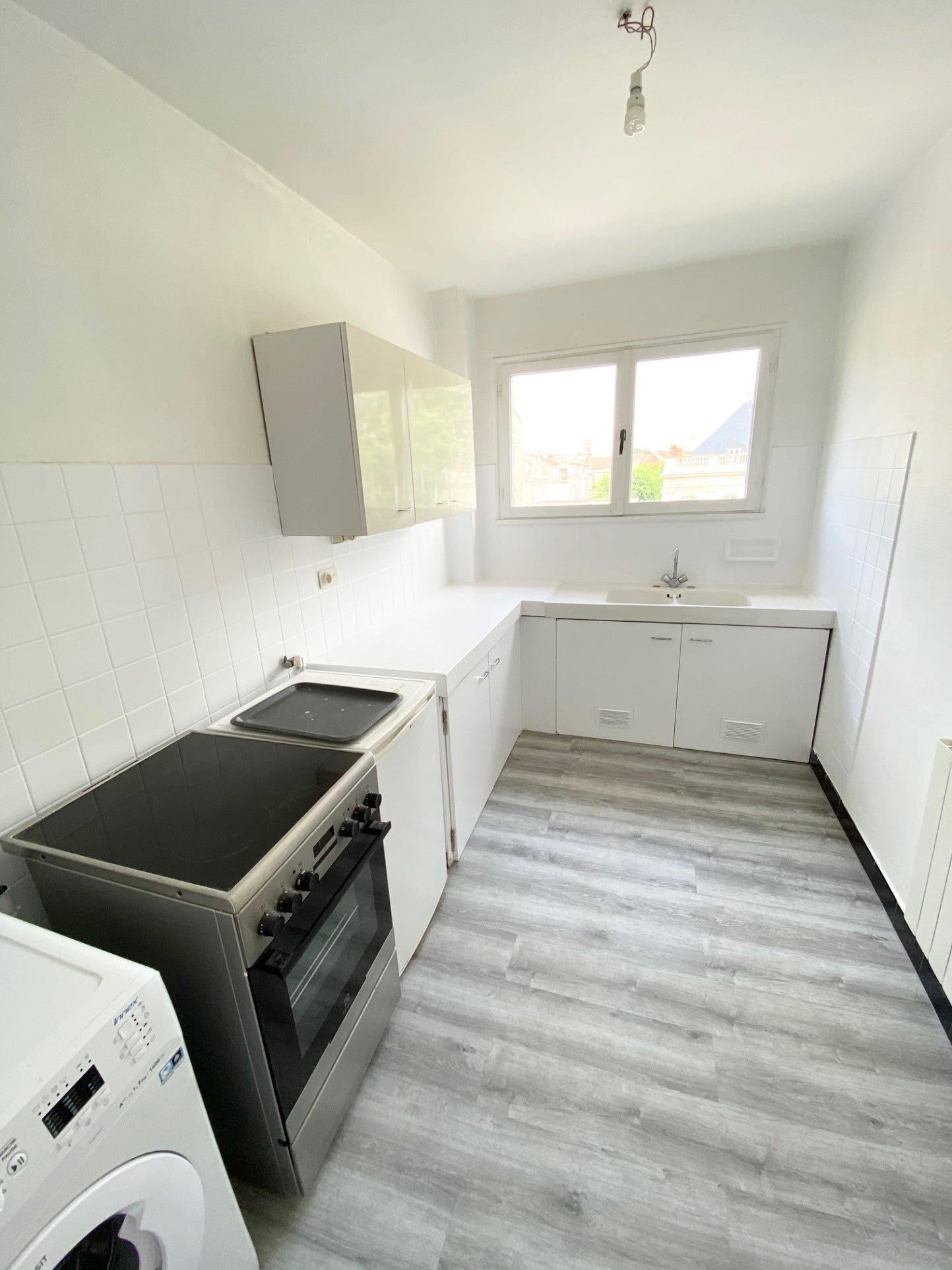 Flat Rue Mathieu in Bordeaux