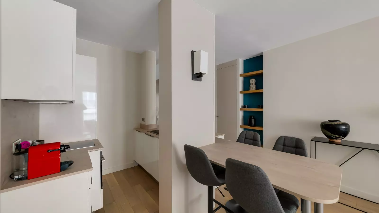 Appartement Avenue Hoche à Paris
