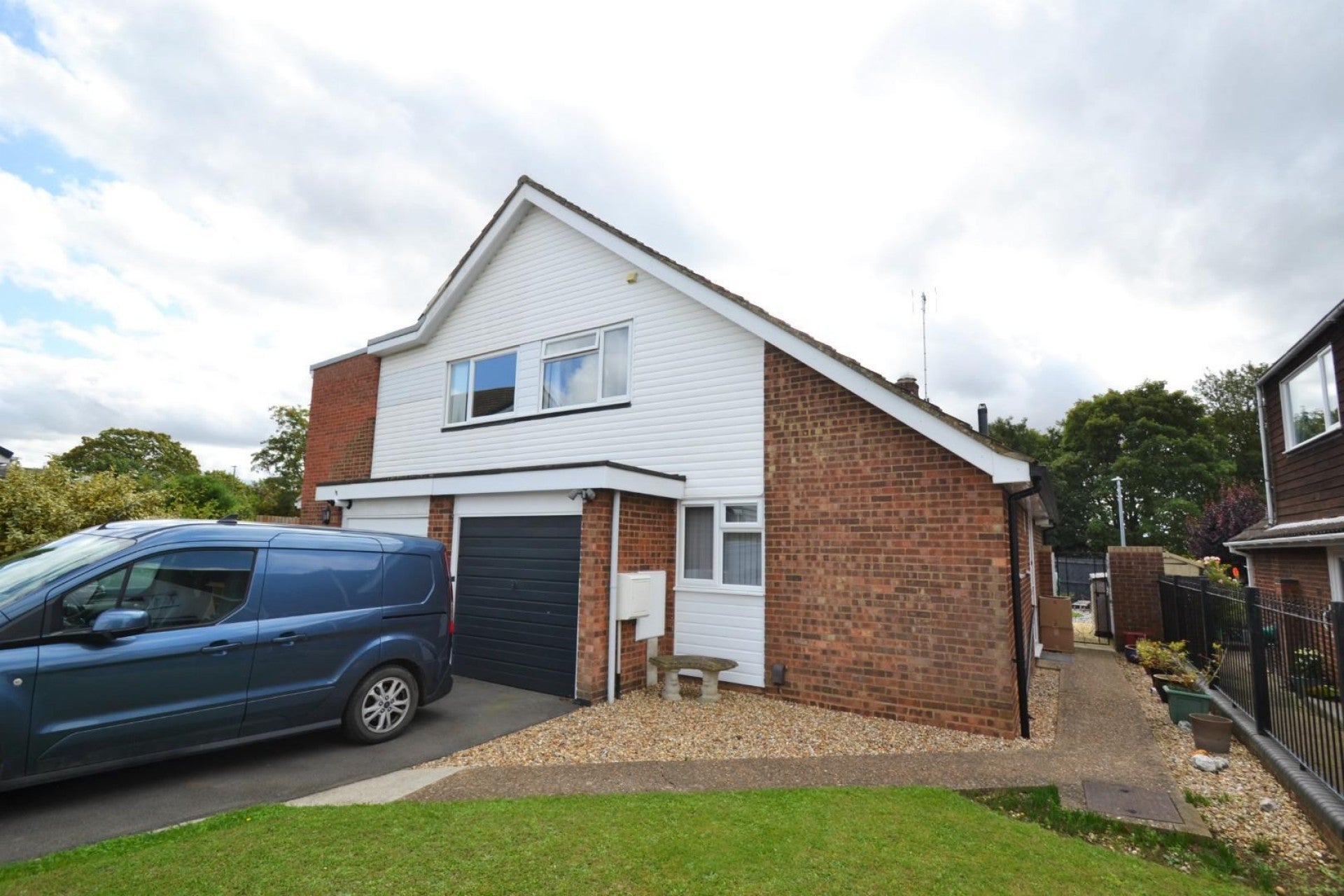 House Headingley Close in Stevenage