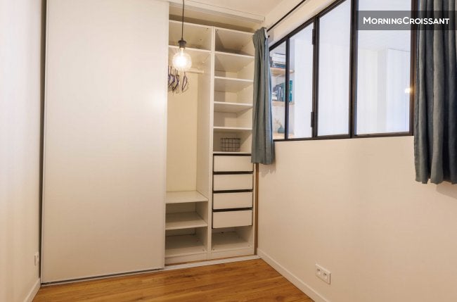 Flat Rue de Meaux in Paris