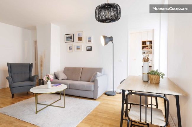 Flat Rue de Meaux in Paris