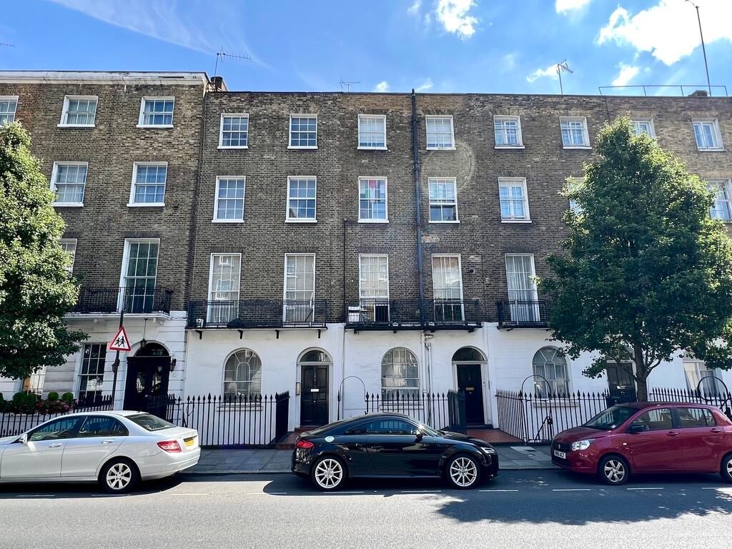 Flat Gloucester Place in City of Westminster