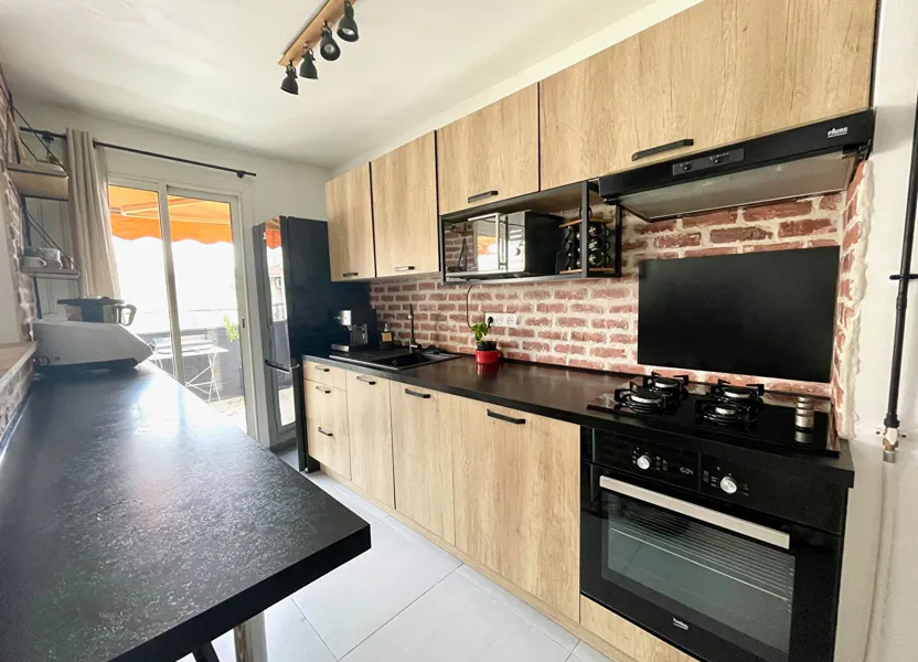 Flat Rue Auguste Pégurier in Nice