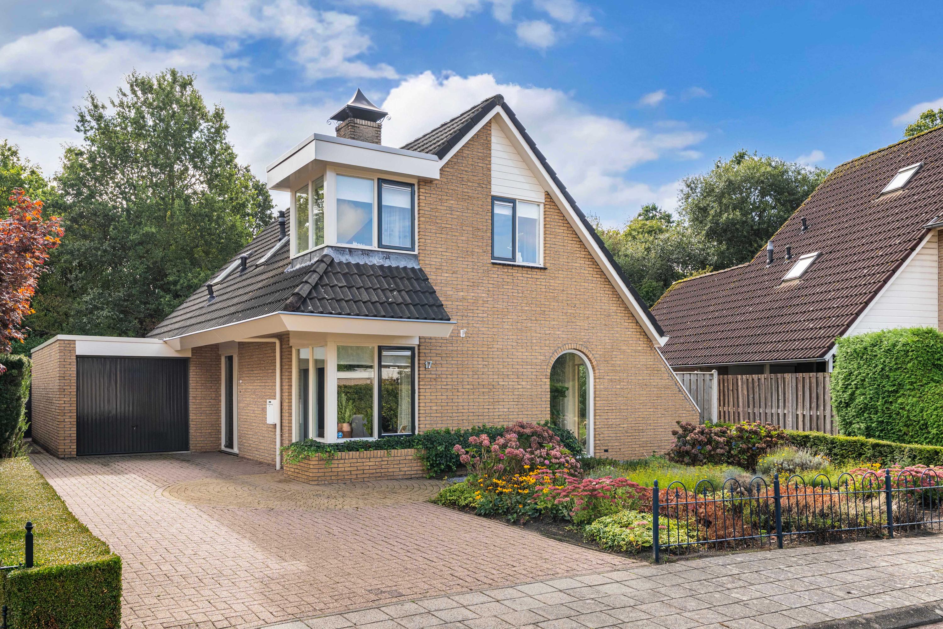 Huis De wanne 17 in Steenwijk