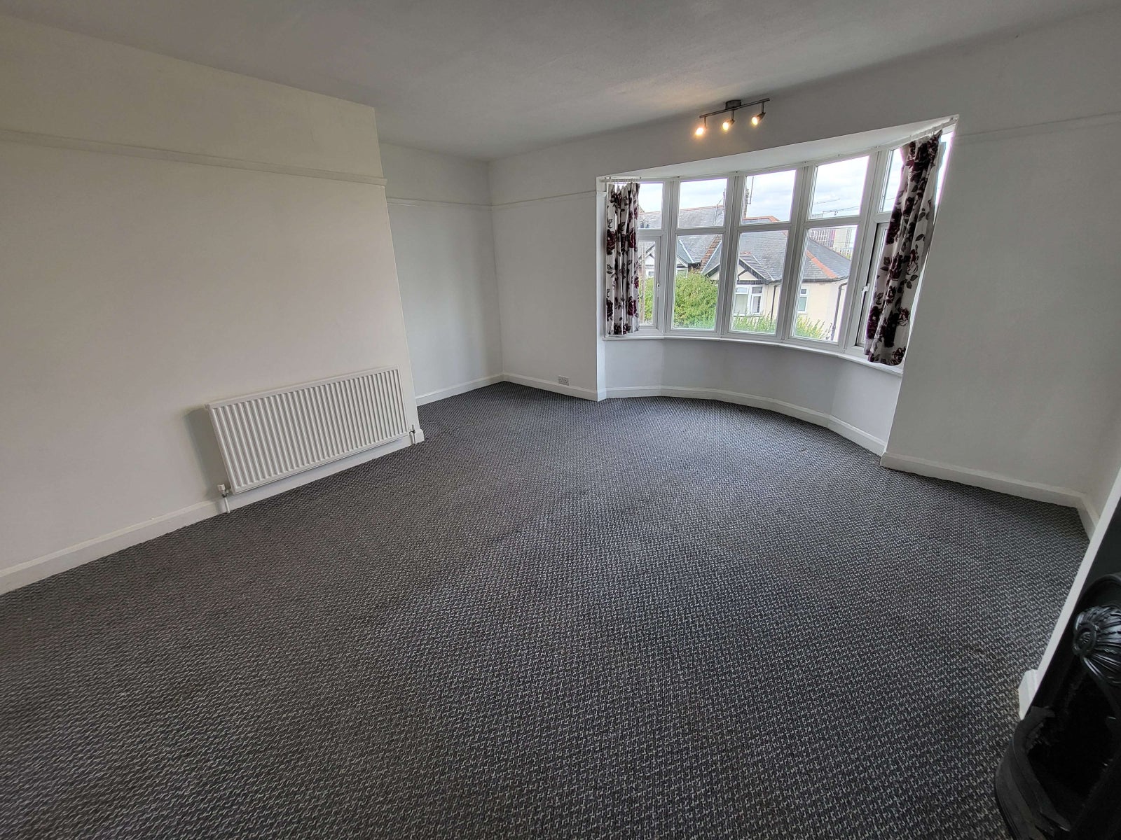 House Baker Street in Luton
