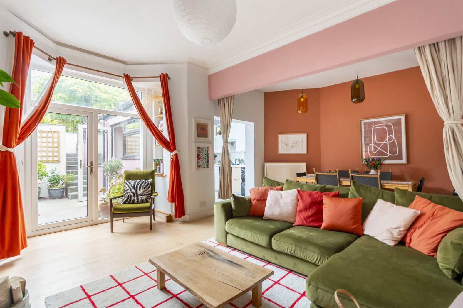 Flat Crowndale Road in Bristol