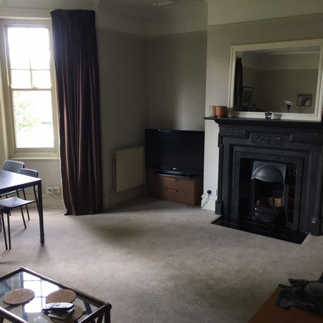 Room Netheravon Road in Greater London