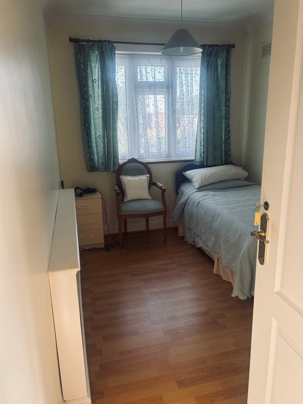 Room Cedar Rise in Greater London