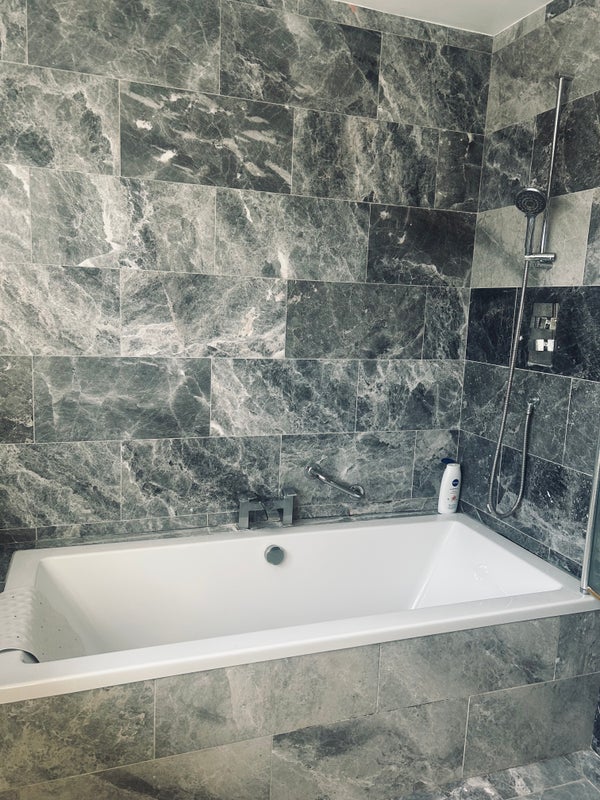 Room Cedar Rise in Greater London