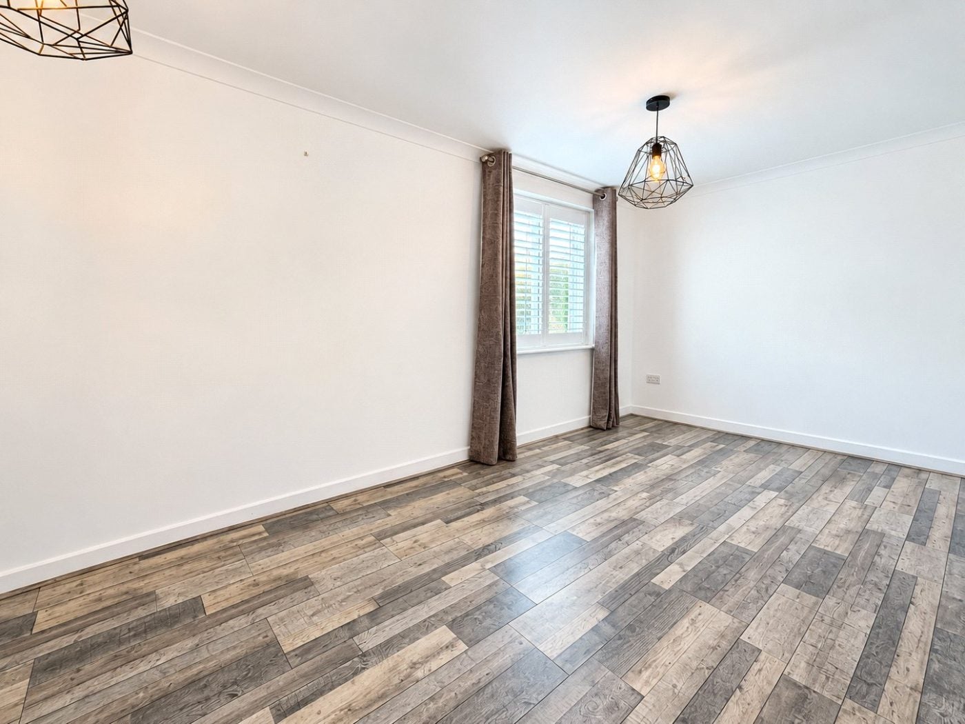 Flat Redcliff Mead Lane in Bristol
