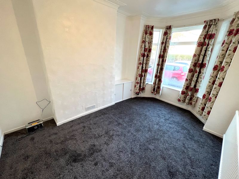 House Chandos Grove in Salford