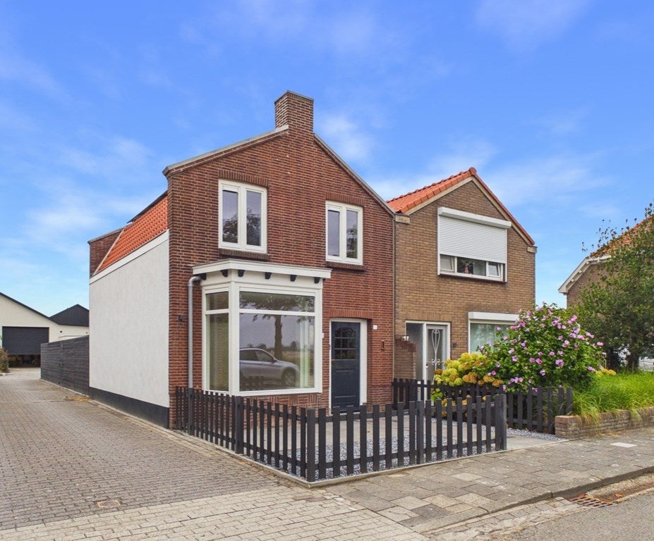 Huis Watervlietseweg 12 in IJzendijke
