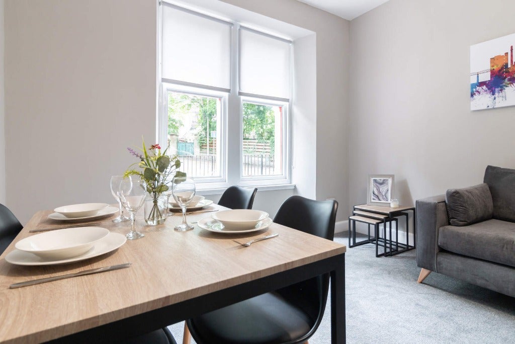 Flat Roseangle in Dundee