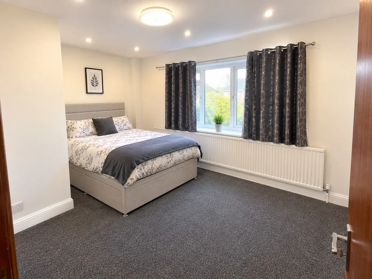 Room Belle Vue Road in Greater London