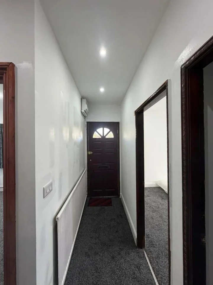 Room Belle Vue Road in Greater London