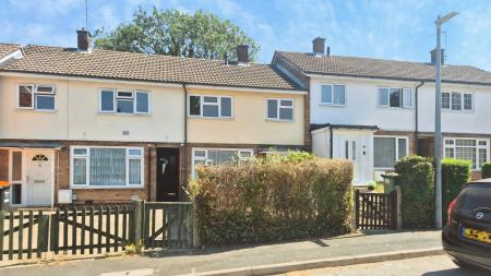 House Meadow Lane in Houghton Regis