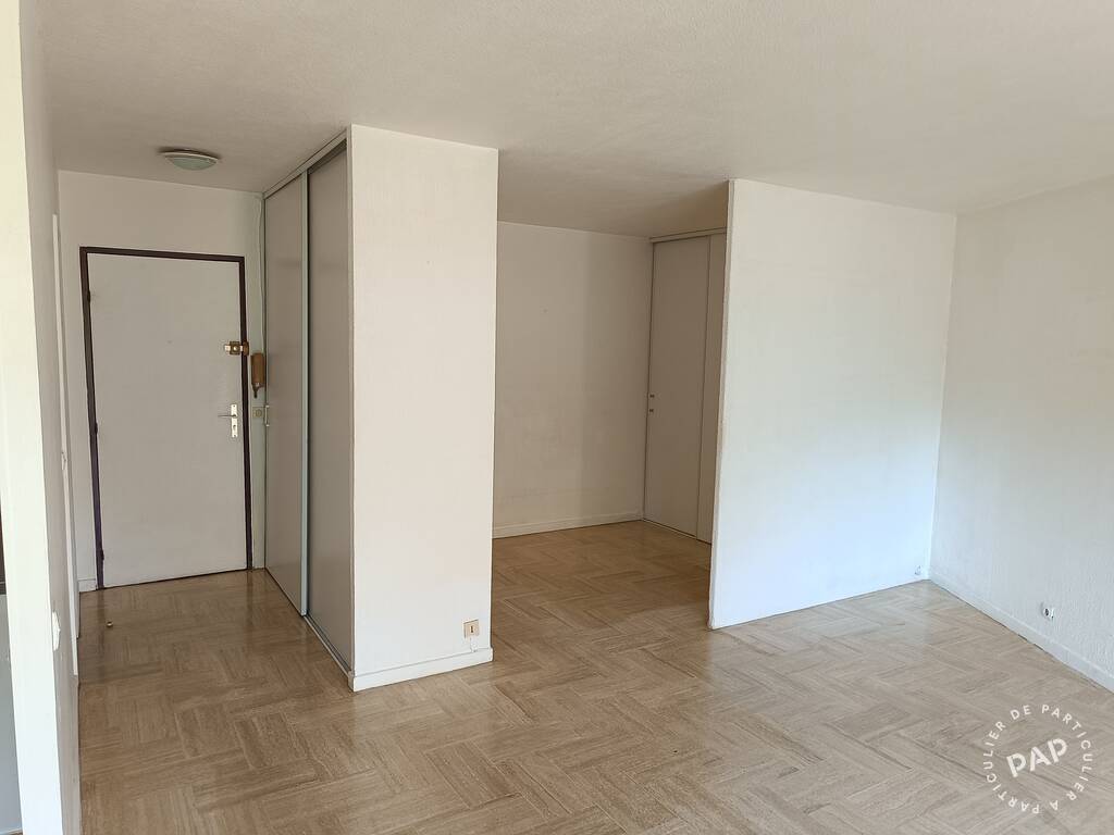Appartement Avenue Maréchal de Lattre de Tassigny à Mandelieu-la-Napoule