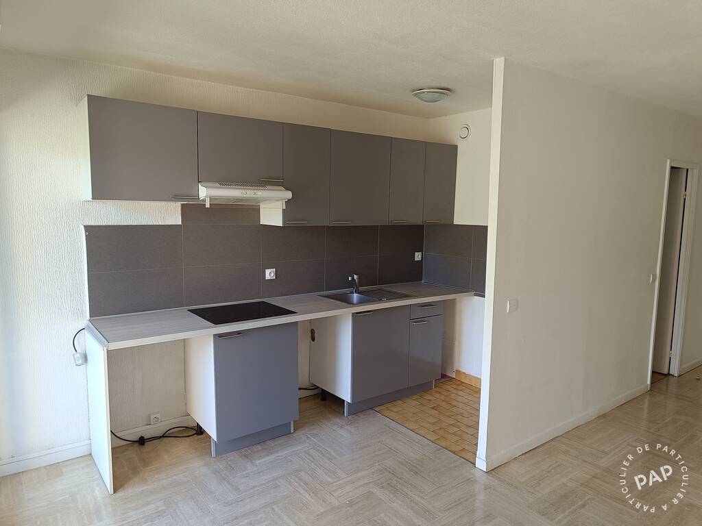 Appartement Avenue Maréchal de Lattre de Tassigny à Mandelieu-la-Napoule