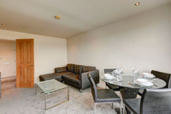 Flat Fulham Road in Greater London