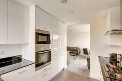 Flat Fulham Road in Greater London