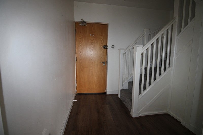 Flat Seymour Grove in Trafford