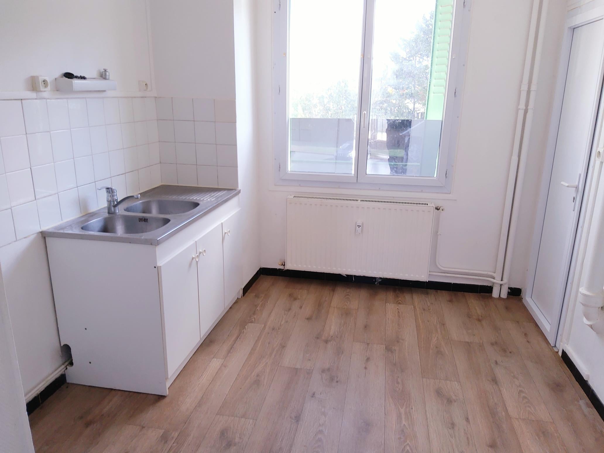 Flat Avenue de la Paix in Cosne-Cours-sur-Loire