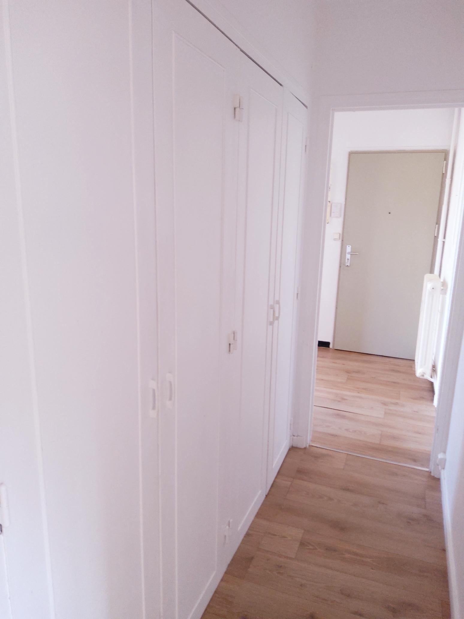 Flat Avenue de la Paix in Cosne-Cours-sur-Loire