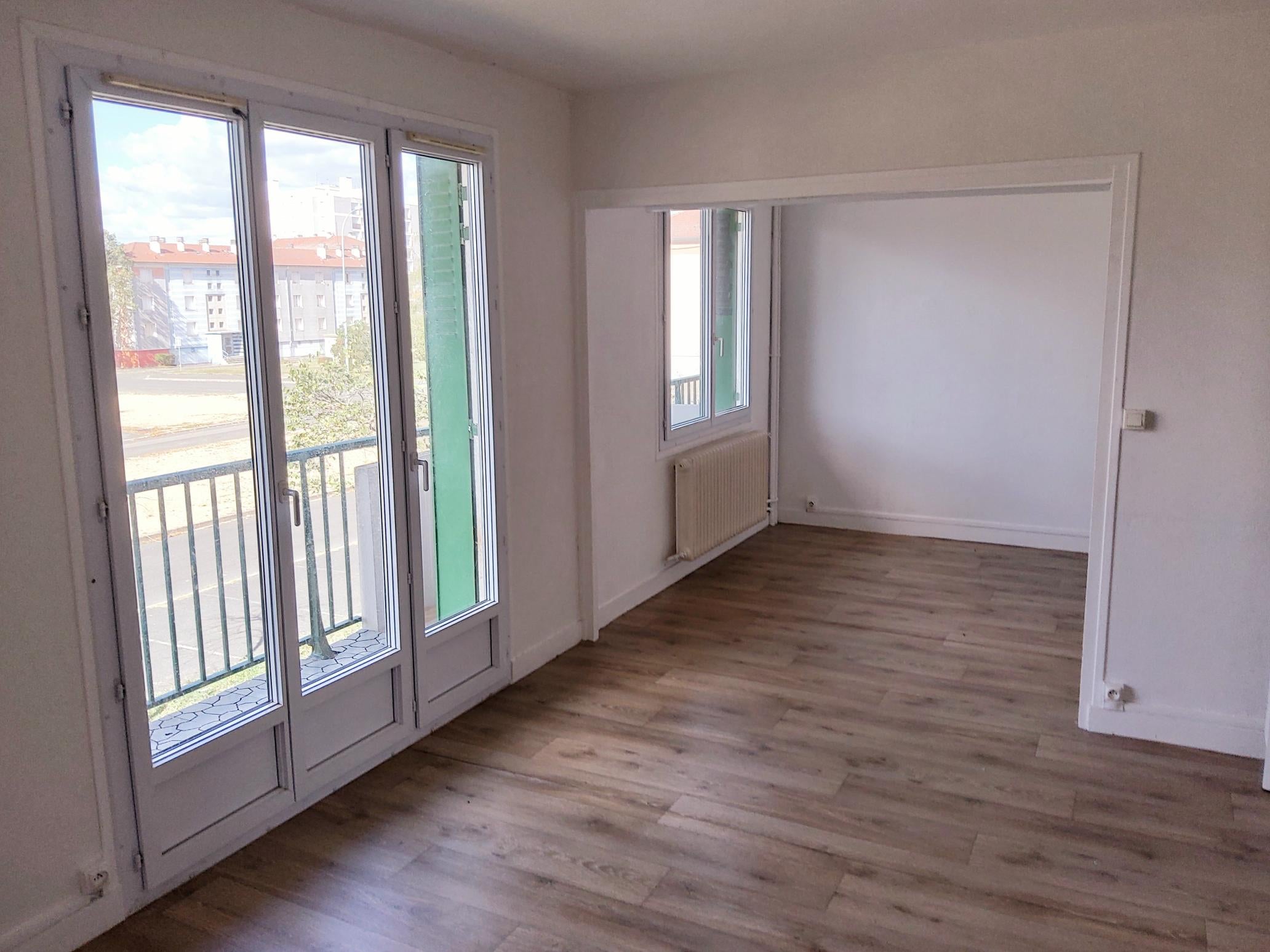 Flat Avenue de la Paix in Cosne-Cours-sur-Loire