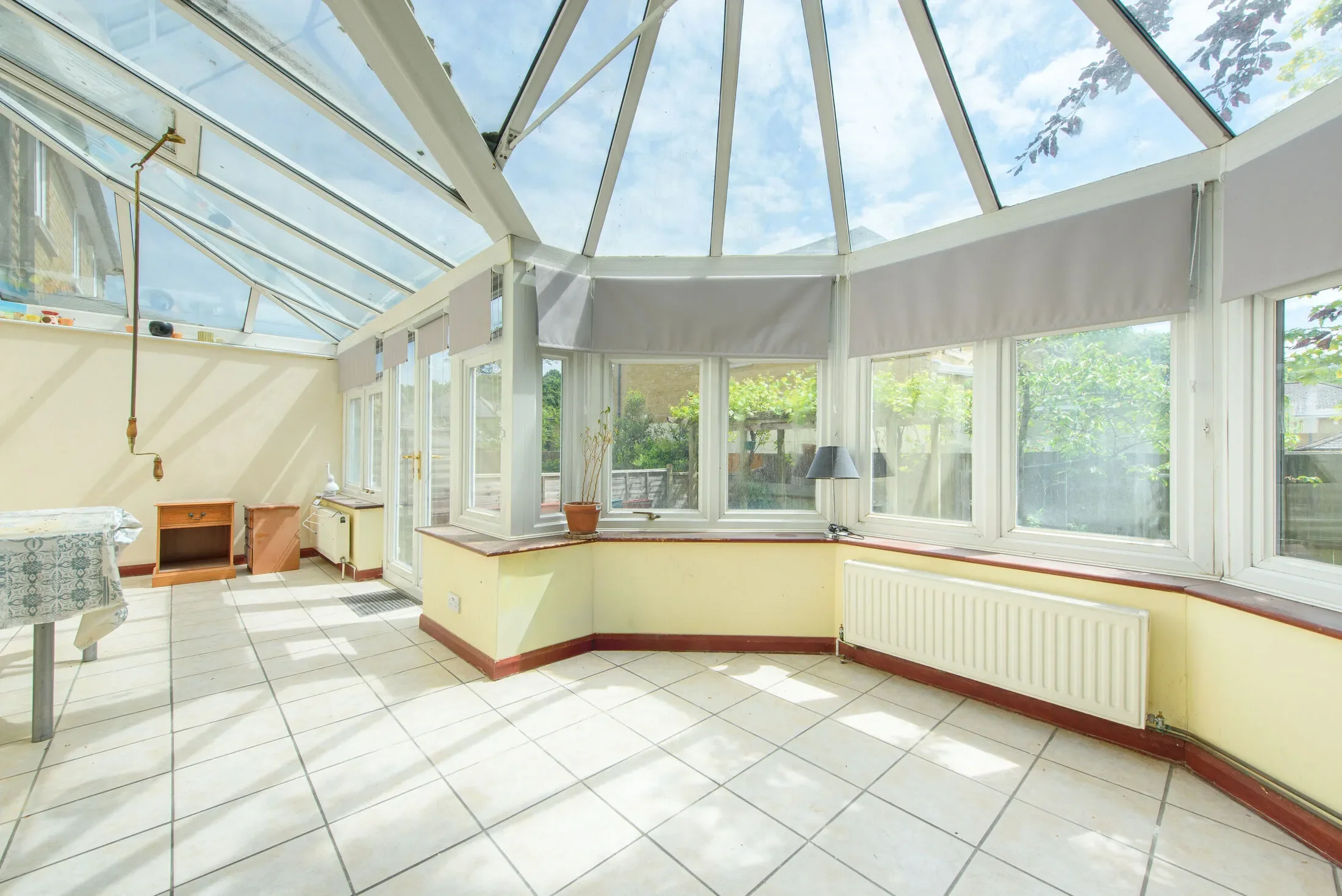 House Baron Close in Greater London