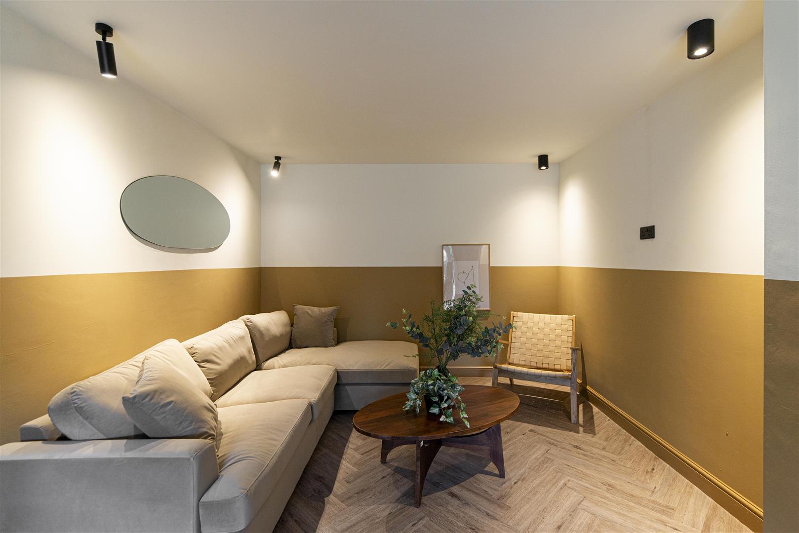 Room Hartford Court in Newcastle upon Tyne