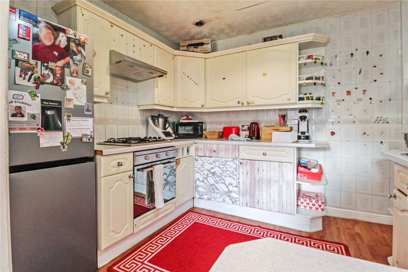 House Porters Avenue in Greater London
