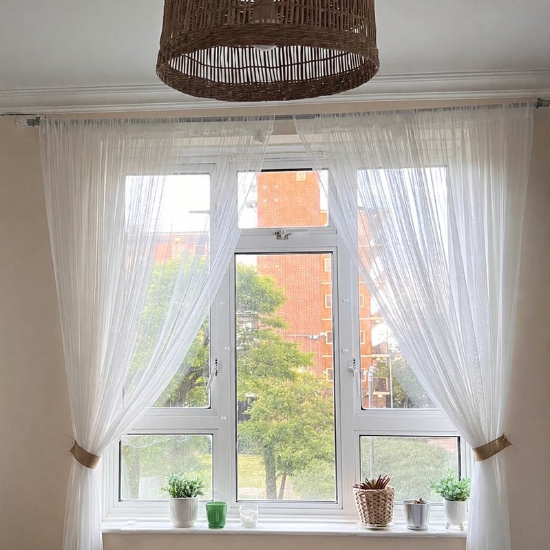 Room Wadhurst Road in Greater London